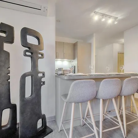Immogroom - Modern - Terrace - Ac - Wifi - Parking *